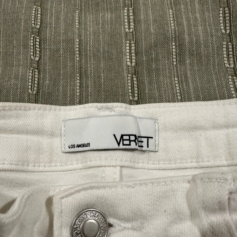Vervet Women's White Denim Shorts